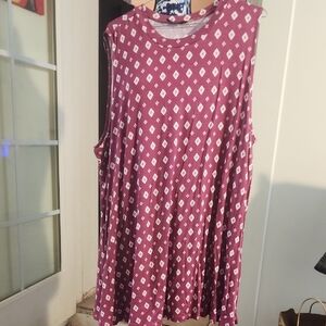 Lane Bryant Maroon Top with Cream Diamond Design